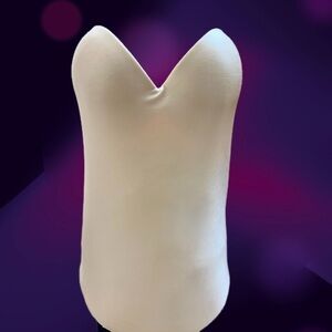 Felina Intimates WORN ONCE Strapless Seamless Padded Cream Corset 32B Shapewear